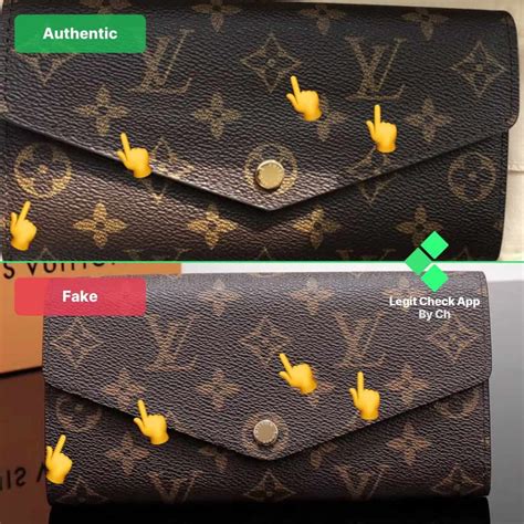 lv wallet fake vs real|Altro.